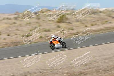 media/Apr-20-2025-AHRMA (Sun) [[393a79c373]]/Race/Group 11 early race/Turn 4b/